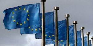المفوضية
      الأوروبية
      تنتقد
      7
      دول
      بسبب
      "الديون
      المفرطة"