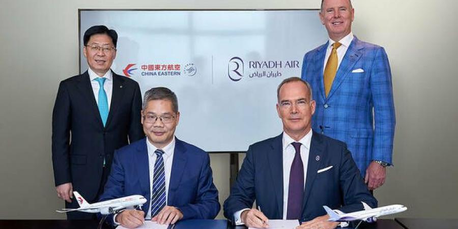 "طيران
      الرياض"
      توقع
      مذكرة
      لتعزيز
      التعاون
      مع
      شركة
      خطوط
      شرق
      الصين
      الجوية