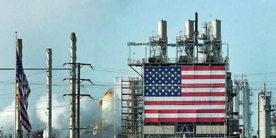 "الطاقة
      الأمريكية"
      ترفع
      توقعاتها
      للطلب
      على
      النفط
      في
      2024
      و2025