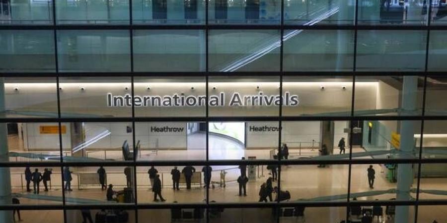 "السيادي
      السعودي"
      و"أرديان"
      يستحوذان
      على
      38%
      من
      مطار
      هيثرو
      مقابل
      4.3
      مليار
      دولار