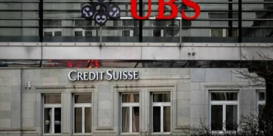 هيئة
      تنظيم
      المال
      السويسرية
      توافق
      على
      دمج
      "UBS"
      لكريدي
      سويس
