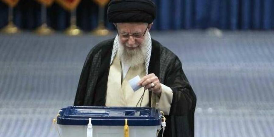 انطلاق
      الانتخابات
      الرئاسية
      الإيرانية
      اليوم
      وسط
      عدد
      محدود
      من
      المرشحين