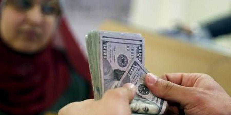 عاجل
      |
      أعلى
      قفزة
      للدولار
      "منذ
      التعويم"