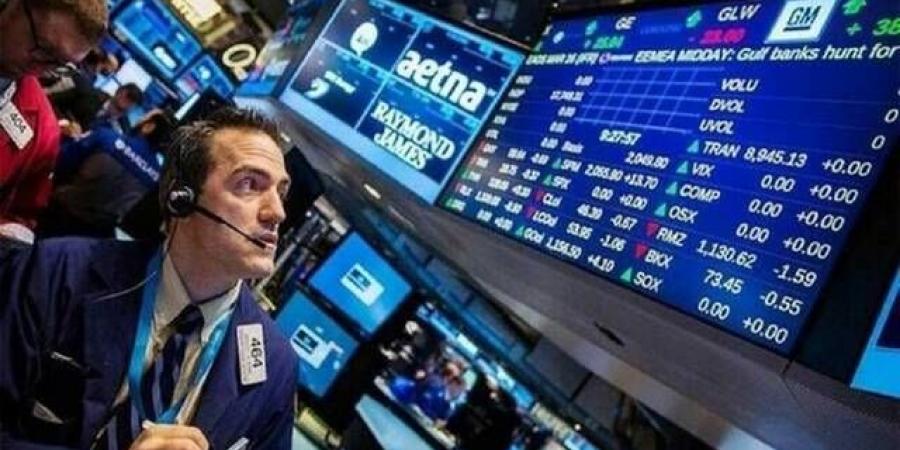 تباين
      أداء
      الأسهم
      الأمريكية
      بنهاية
      تعاملات
      الخميس..
      و"داو
      جونز"
      يخسر
      220
      نقطة